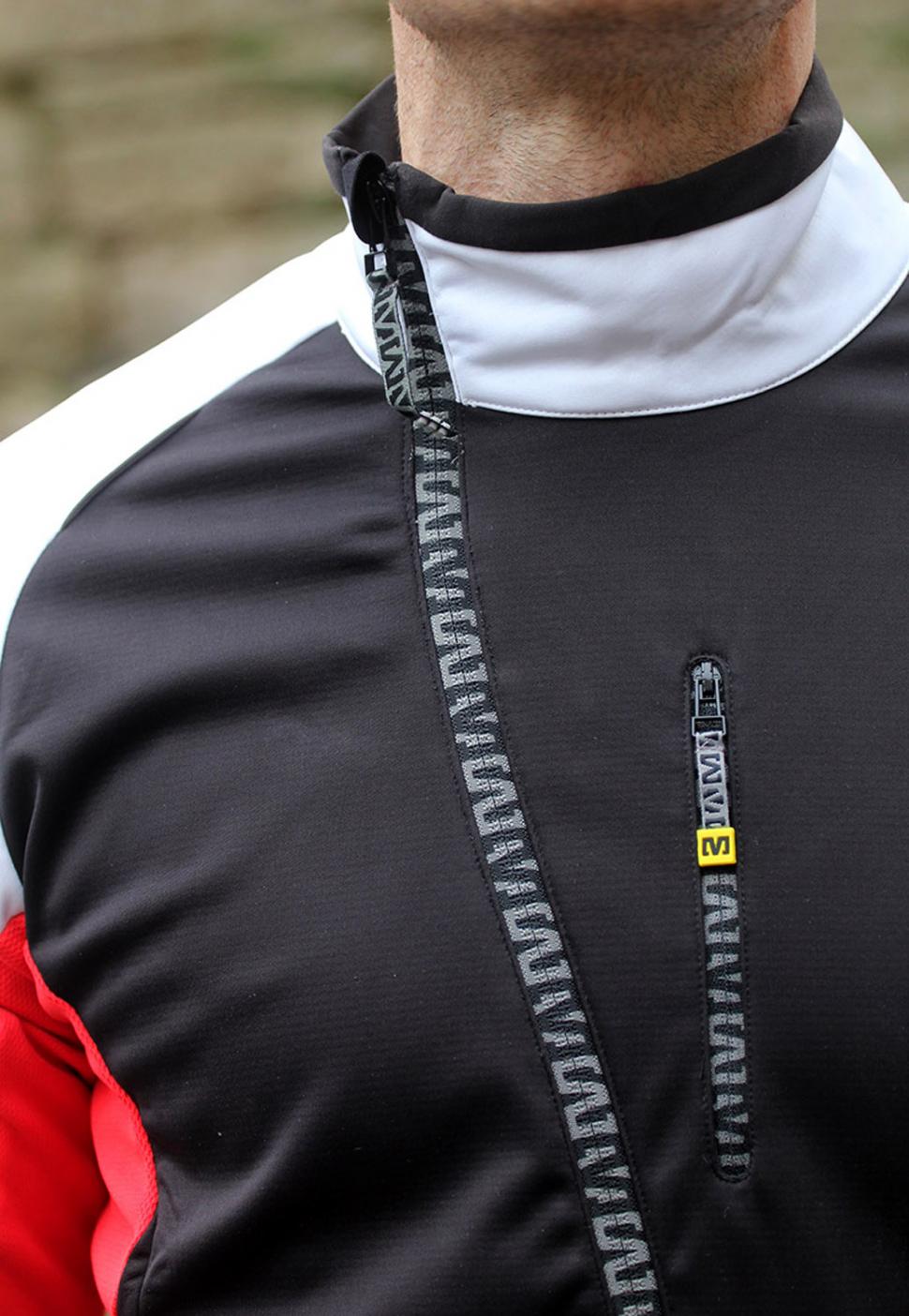 Mavic wind outlet jacket